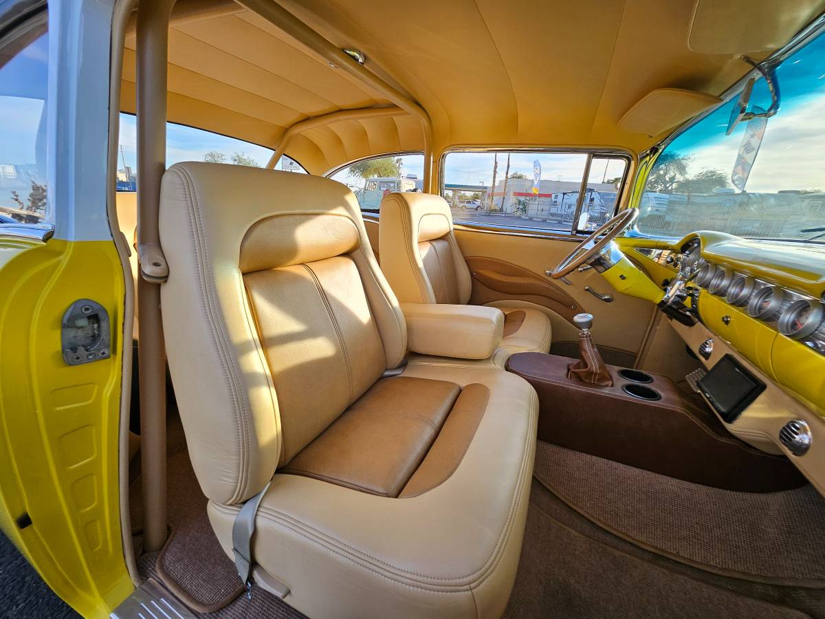 Chevrolet-bel-air-1956-yellow-11