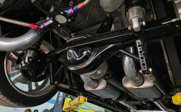 Chevrolet-bel-air-1956-yellow-4