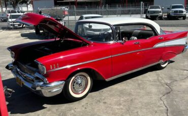 Chevrolet-belair-1957-red-28