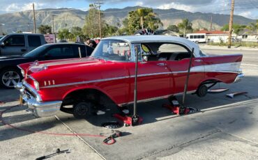Chevrolet-belair-1957-red-4