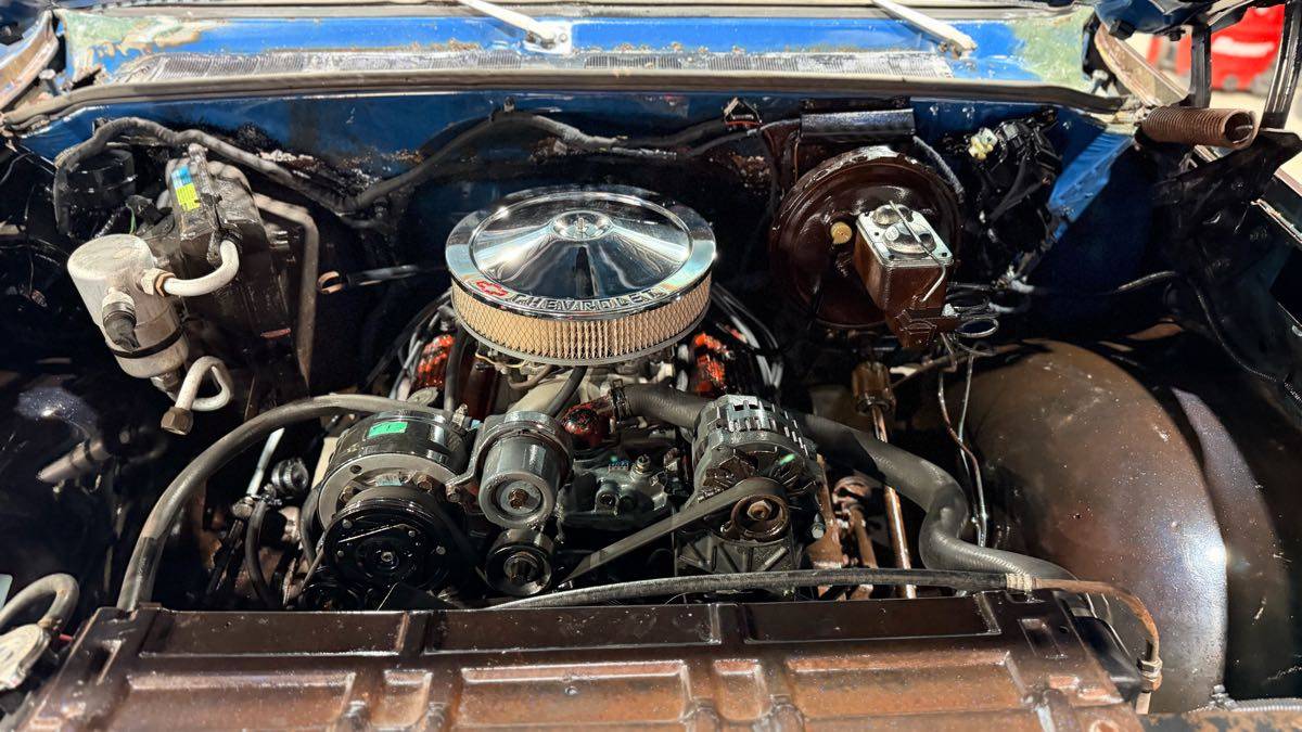 Chevrolet-big-10-1979-blue-7