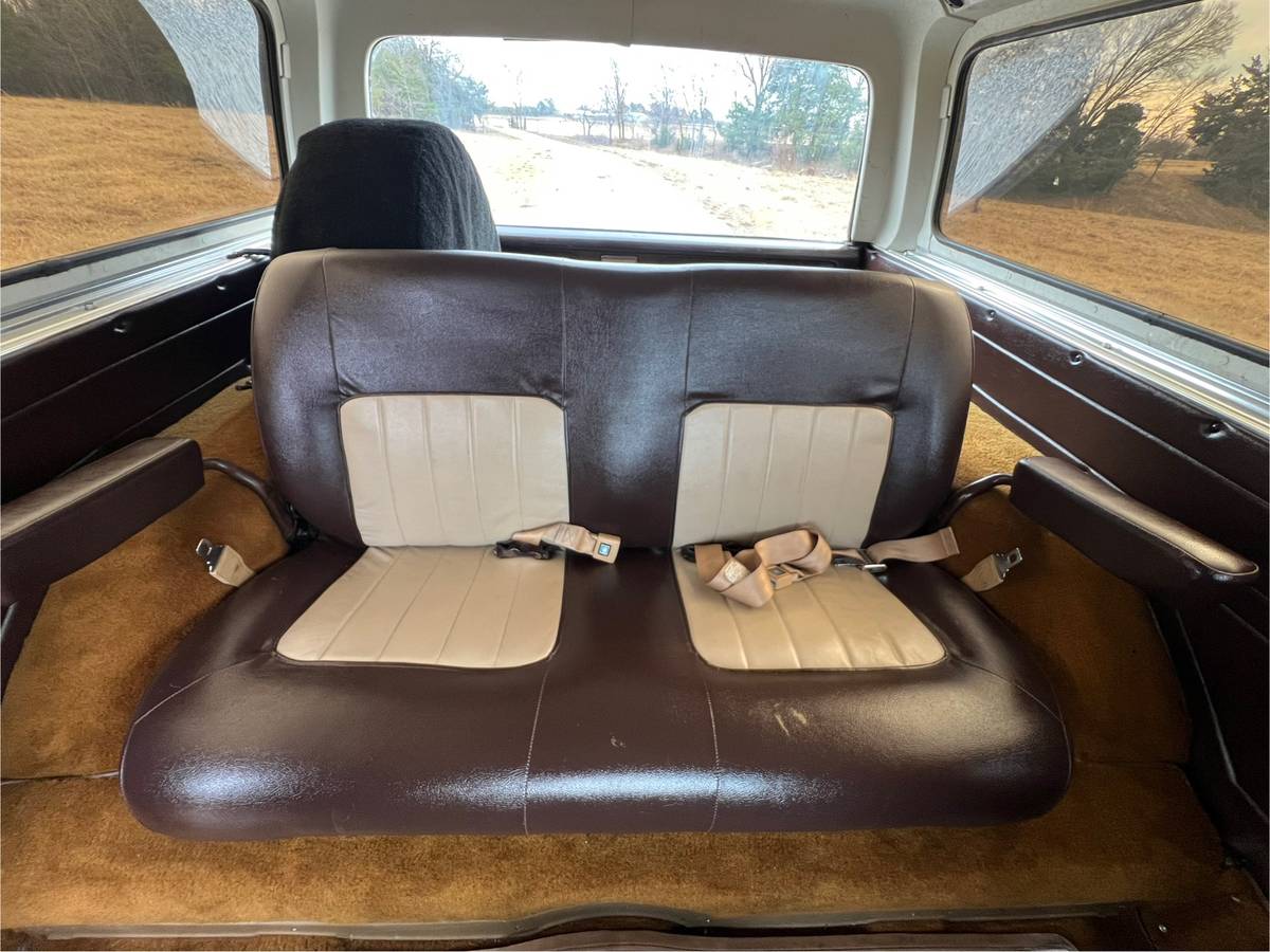 Chevrolet-blazer-12-ton-1987-brown-9