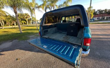 Chevrolet-blazer-1989-black-16