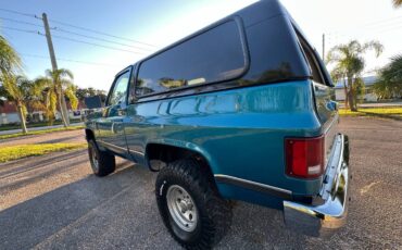 Chevrolet-blazer-1989-black-20