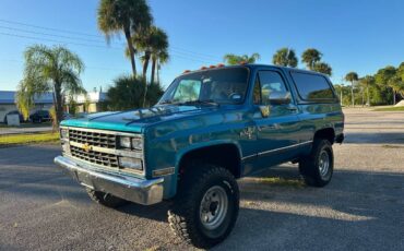 Chevrolet-blazer-1989-black