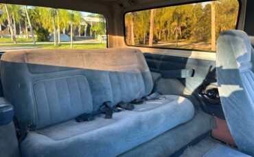 Chevrolet-blazer-1989-black-4