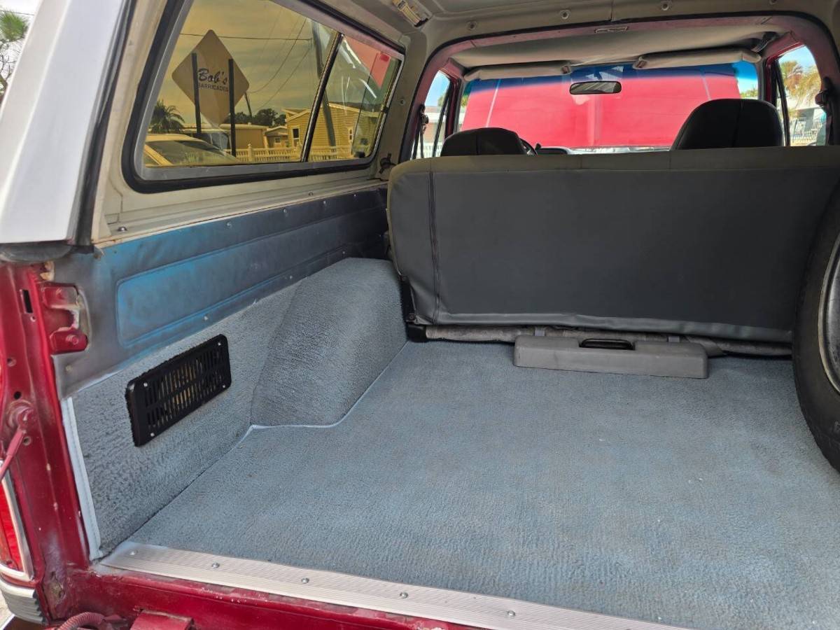 Chevrolet-blazer-1989-red-13