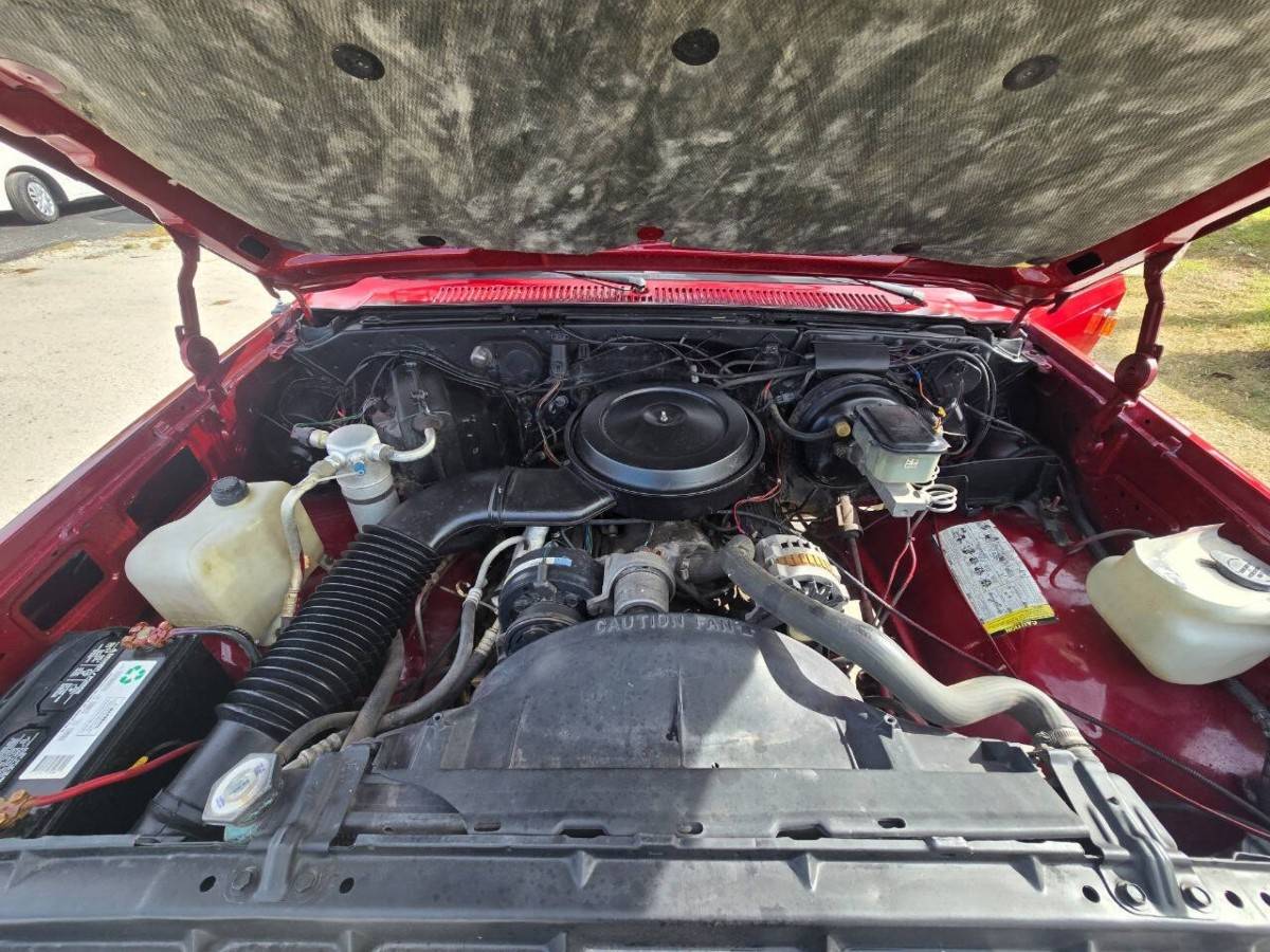 Chevrolet-blazer-1989-red-15