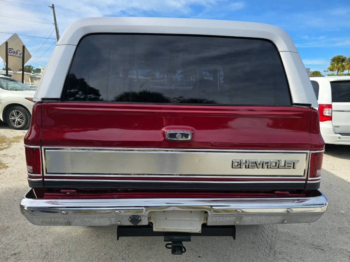 Chevrolet-blazer-1989-red-16