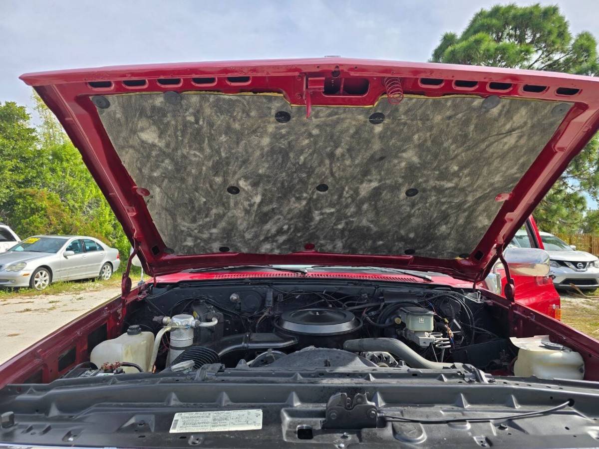 Chevrolet-blazer-1989-red-2