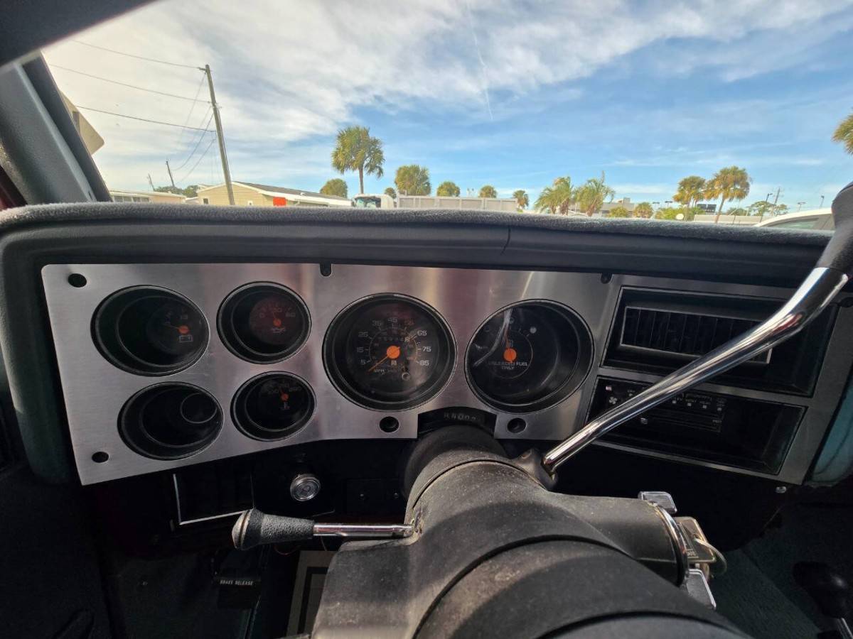 Chevrolet-blazer-1989-red-9