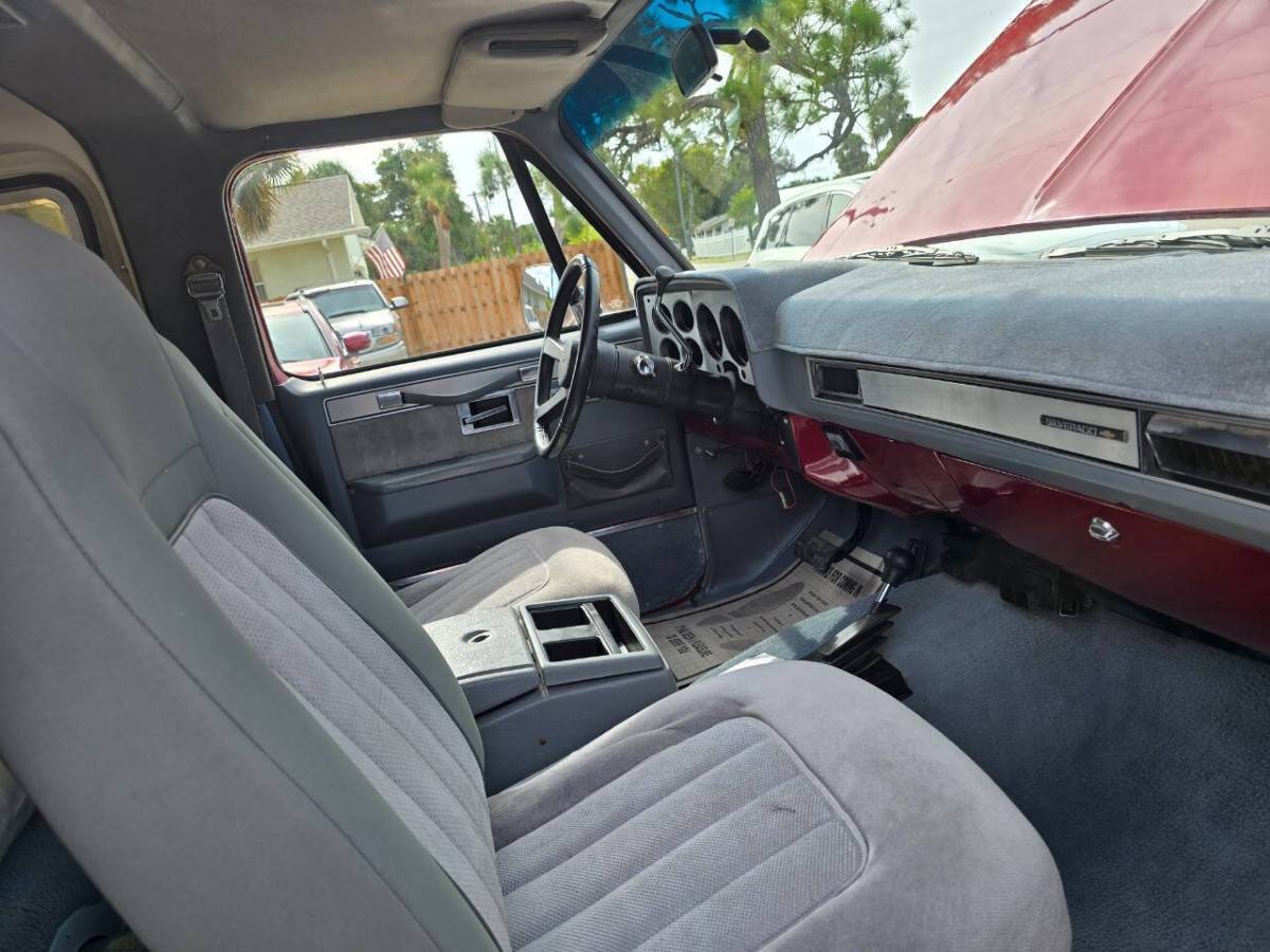 Chevrolet-blazer-1989-red