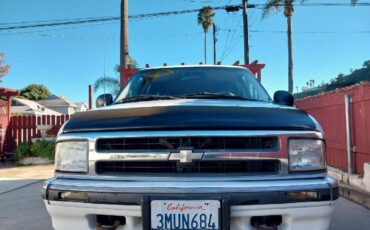 Chevrolet-blazer-1995-white-1