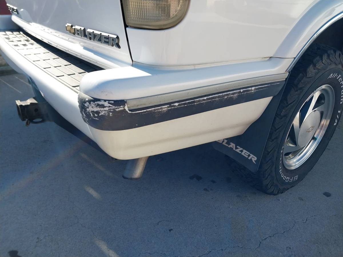 Chevrolet-blazer-1995-white-5