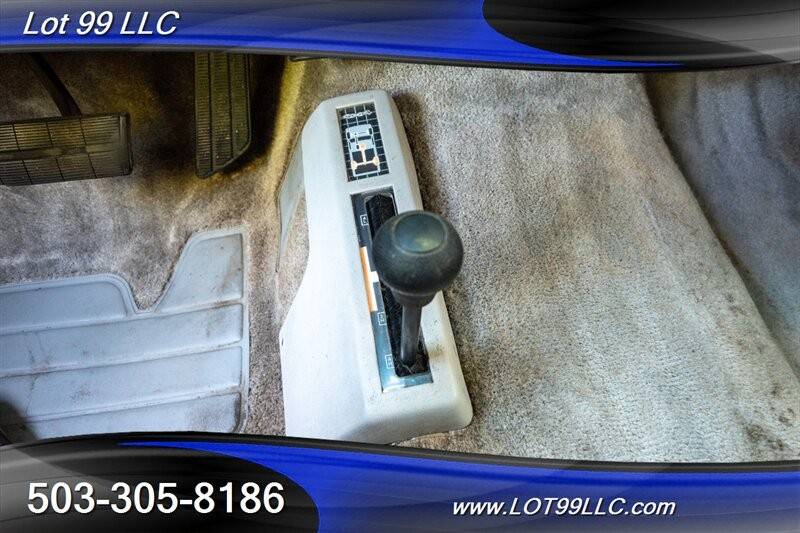 Chevrolet-blazer-2-door-k5-bl-1992-red-19