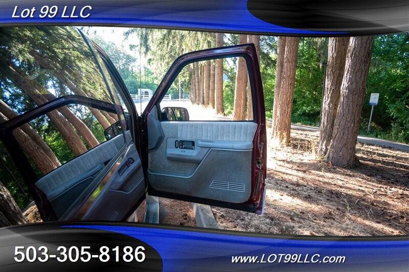 Chevrolet-blazer-2-door-k5-bl-1992-red-23