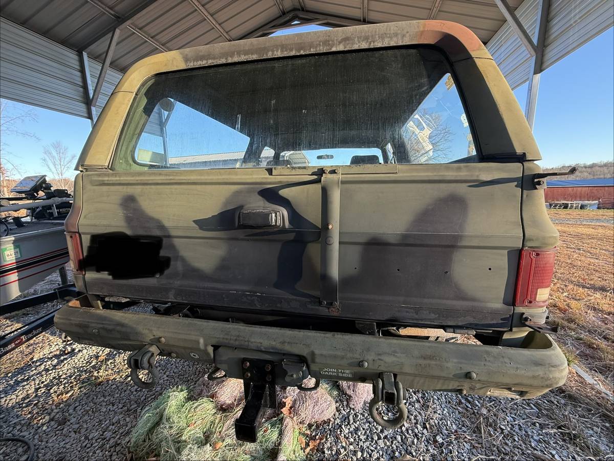 Chevrolet-blazer-diesel-1985-green-2