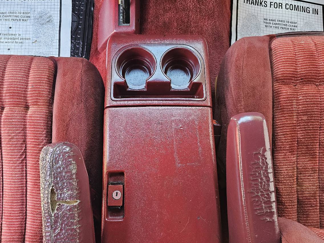 Chevrolet-blazer-silverado-1993-red-11