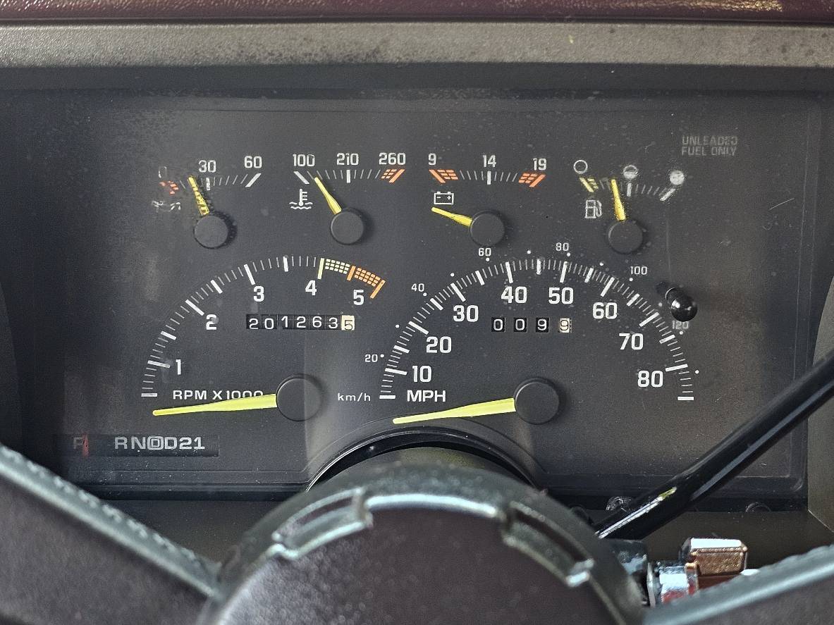 Chevrolet-blazer-silverado-1993-red-13