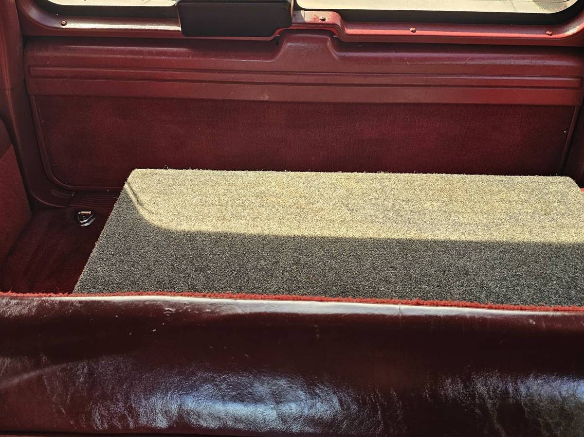 Chevrolet-blazer-silverado-1993-red-23