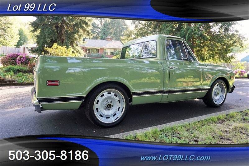 Chevrolet-c-10-cst-v8-auto-new-1969-green-9