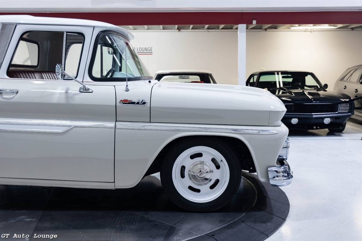 Chevrolet-c-10-restomod-1962-custom-10