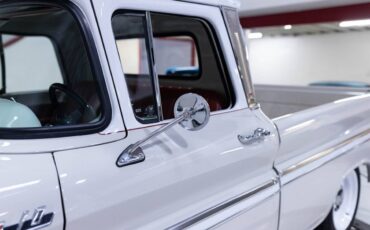 Chevrolet-c-10-restomod-1962-custom-17