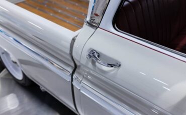 Chevrolet-c-10-restomod-1962-custom-18