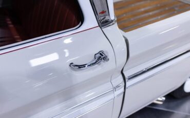 Chevrolet-c-10-restomod-1962-custom-23