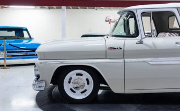 Chevrolet-c-10-restomod-1962-custom-9