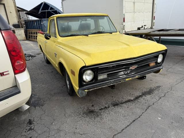 Chevrolet-c10-1968-2