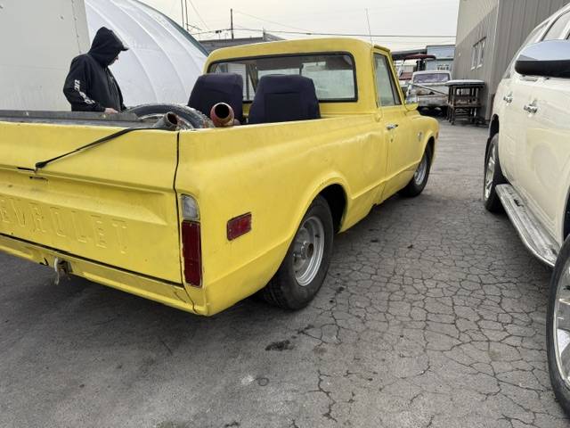 Chevrolet-c10-1968-5