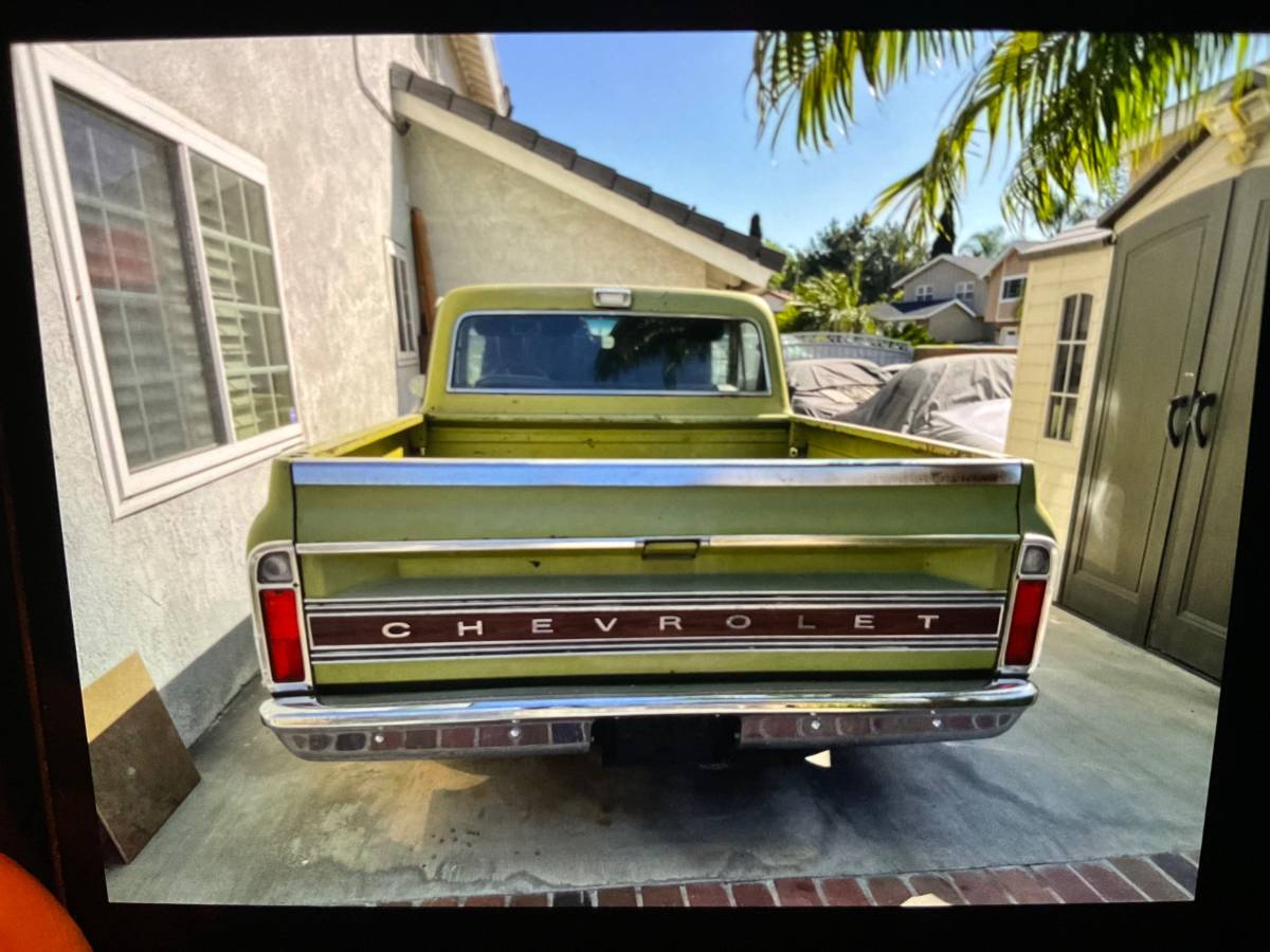 Chevrolet-c10-1969-3