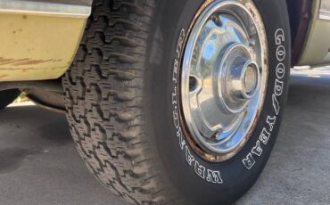 Chevrolet-c10-longbed-1971-green-9