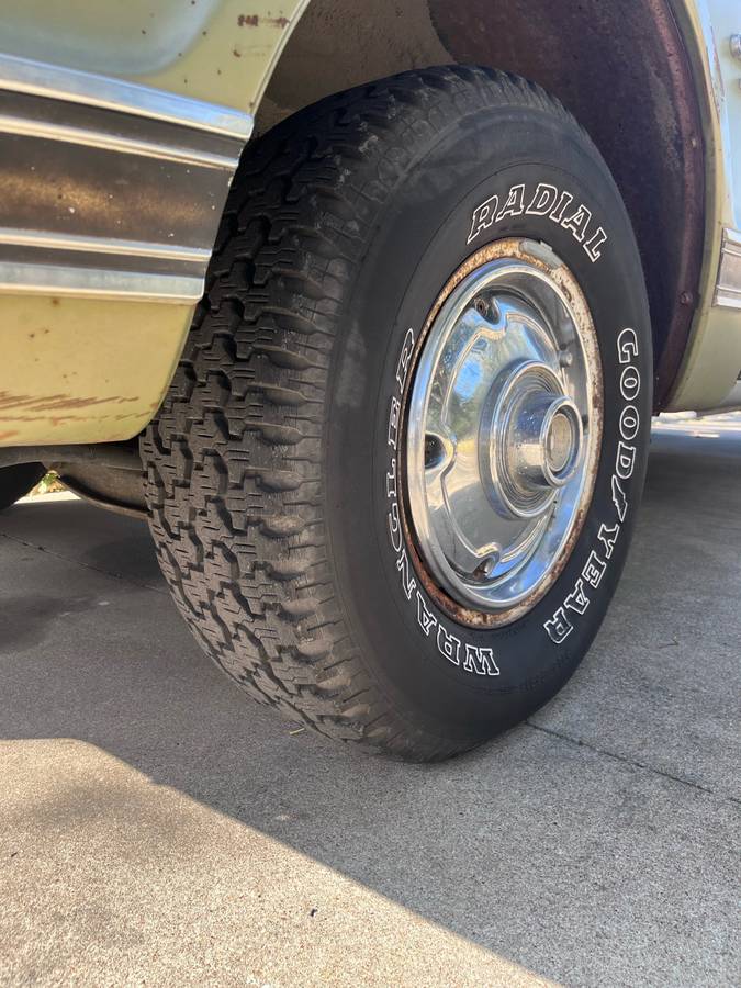 Chevrolet-c10-longbed-1971-green-9