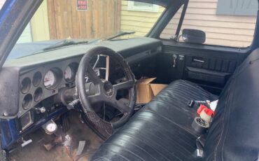 Chevrolet-c10-longbed-1984-3