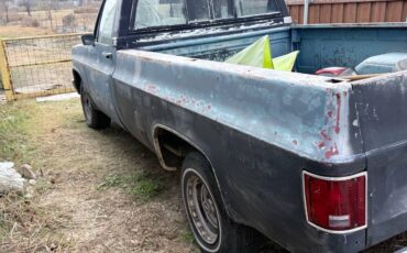 Chevrolet-c10-longbed-1984-black