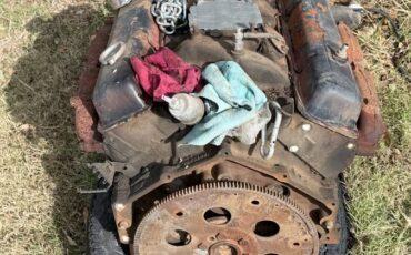 Chevrolet-c10-longbed-1984-black-5