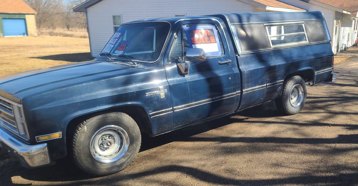 Chevrolet-c10-lwb-pickup-scottsdale-1986-blue-1