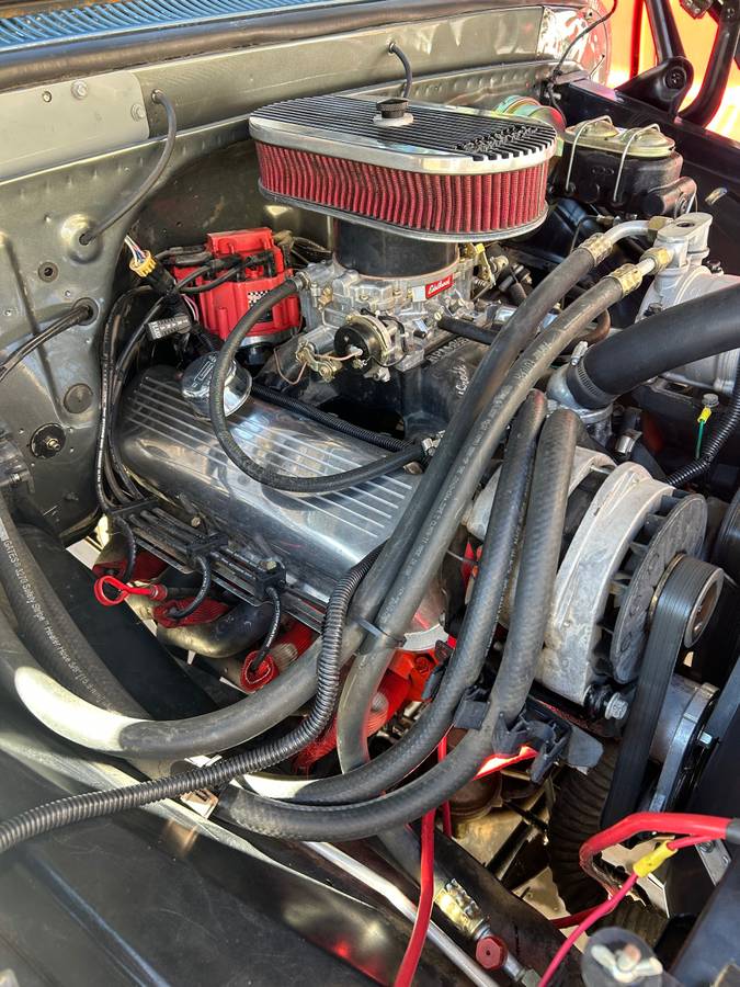 Chevrolet-c10-pickup-1966-custom-7