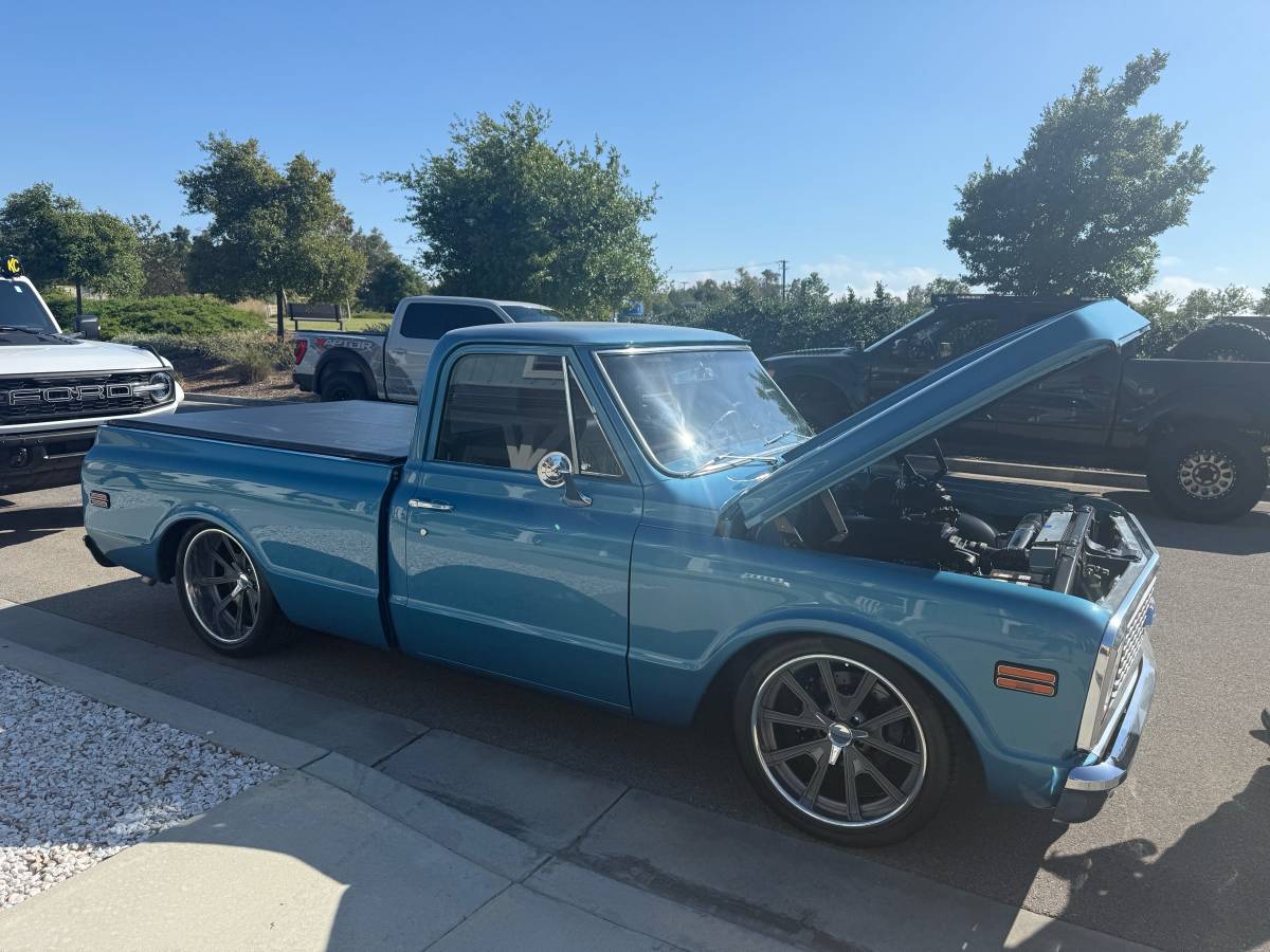 Chevrolet-c10-pickup-1971-blue-8