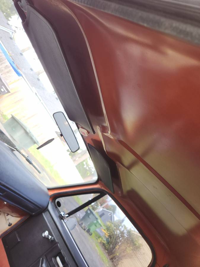 Chevrolet-c10-pickup-1977-custom-3