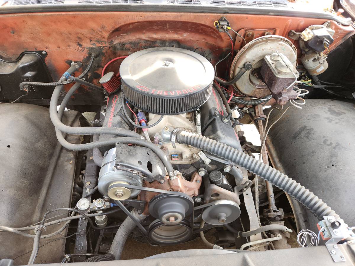 Chevrolet-c10-pickup-1977-custom-6