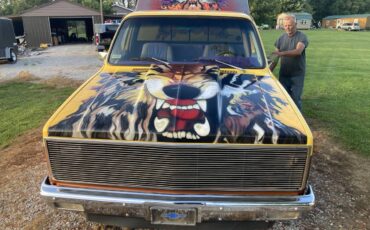 Chevrolet-c10-pickup-1981-yellow-2