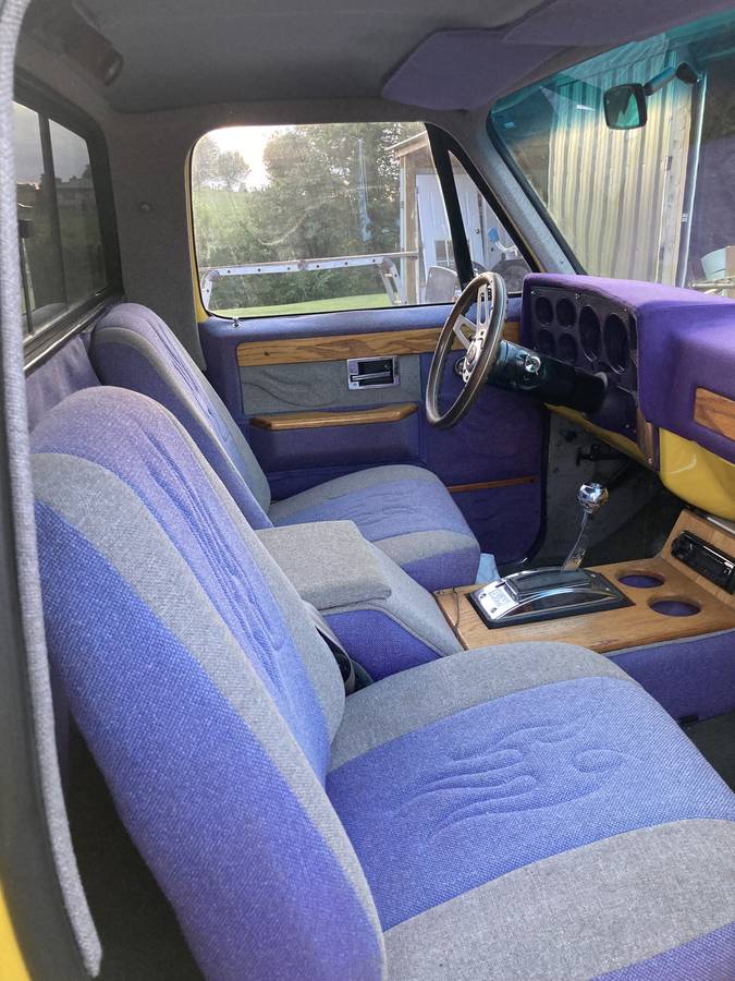 Chevrolet-c10-pickup-1981-yellow-5