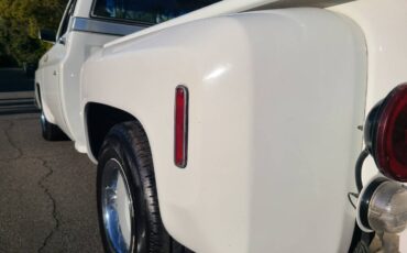 Chevrolet-c10-shortbed-1974-white-10