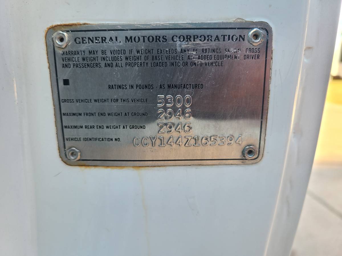 Chevrolet-c10-shortbed-1974-white-15