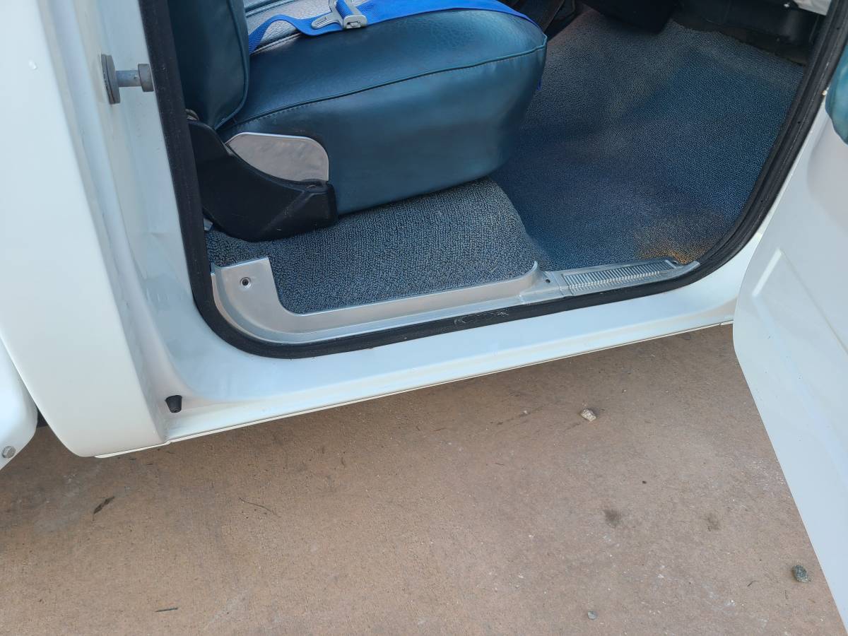 Chevrolet-c10-shortbed-1974-white-21