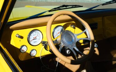 Chevrolet-c10-stepside-1971-yellow-13