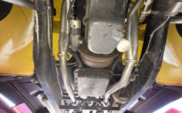 Chevrolet-c10-stepside-1971-yellow-9